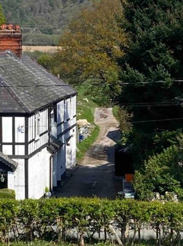 Conwy Valley Cottage Llanbedr-y-cennin Exterior photo